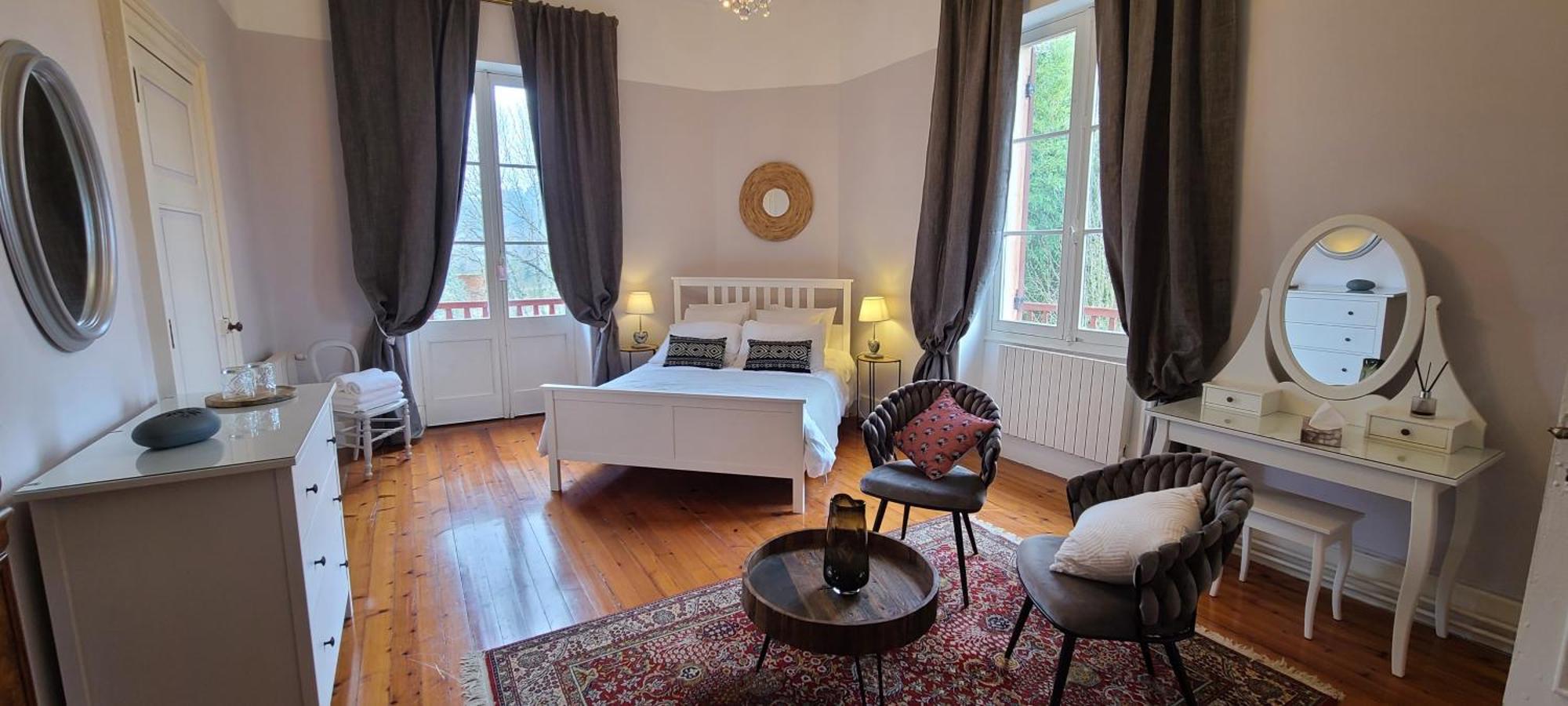 Le Manoir Du Moulin De Madame Bed & Breakfast Villeneuve-sur-Lot Exterior foto
