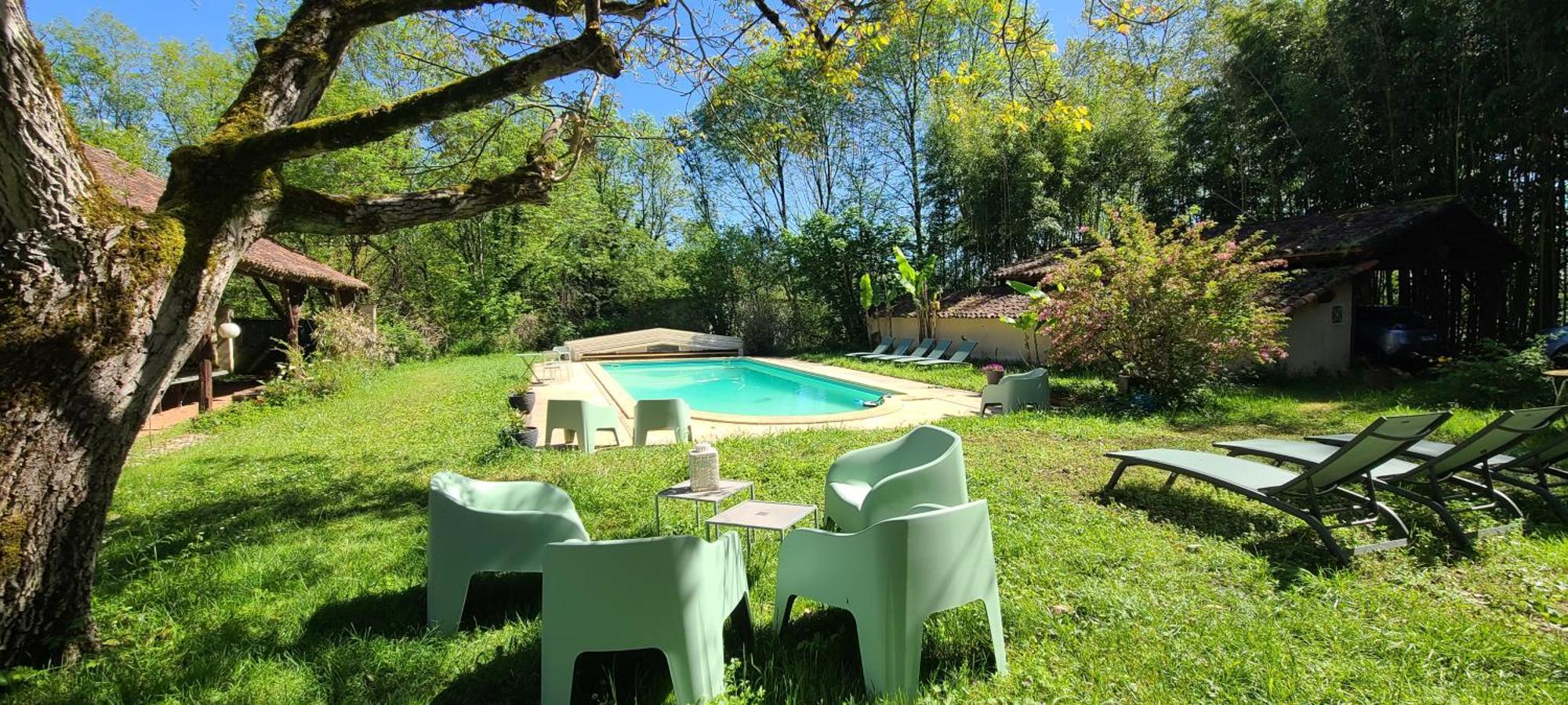 Le Manoir Du Moulin De Madame Bed & Breakfast Villeneuve-sur-Lot Exterior foto